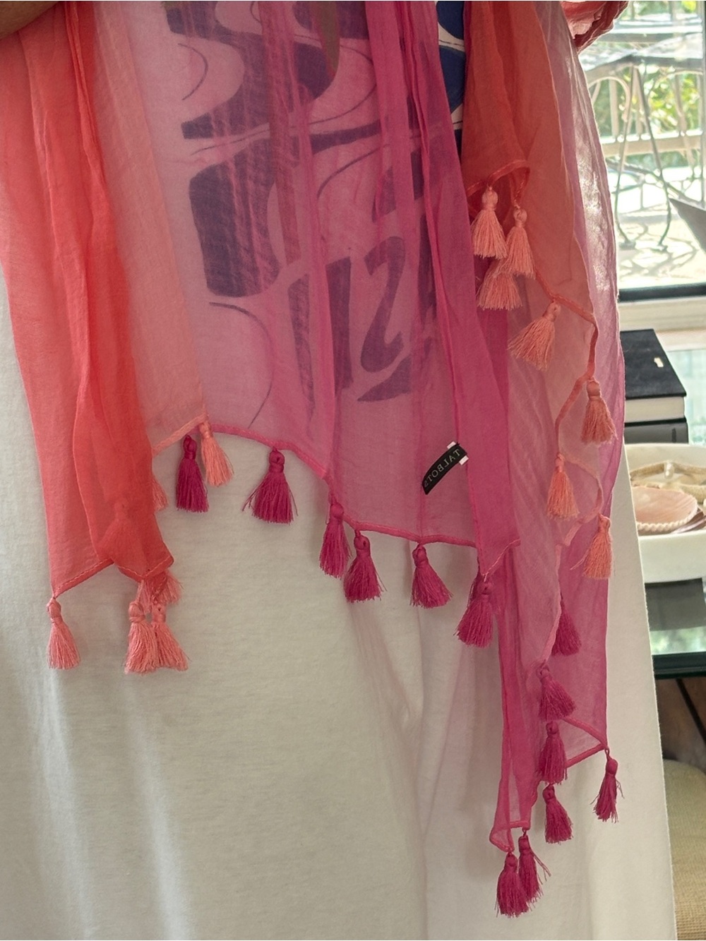 Talbots Pink to Coral Ombre Tassel Scarf 70x25 - Picture 3 of 9